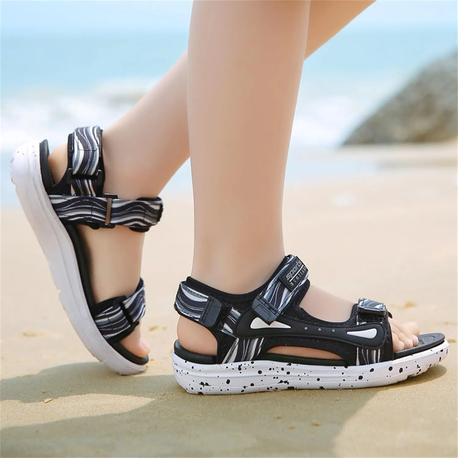 Boys Sports Sandals Kids Outdoor Hiking Beach Open Toe Lightweight Breathable Non Slip On Sandals for Toddler