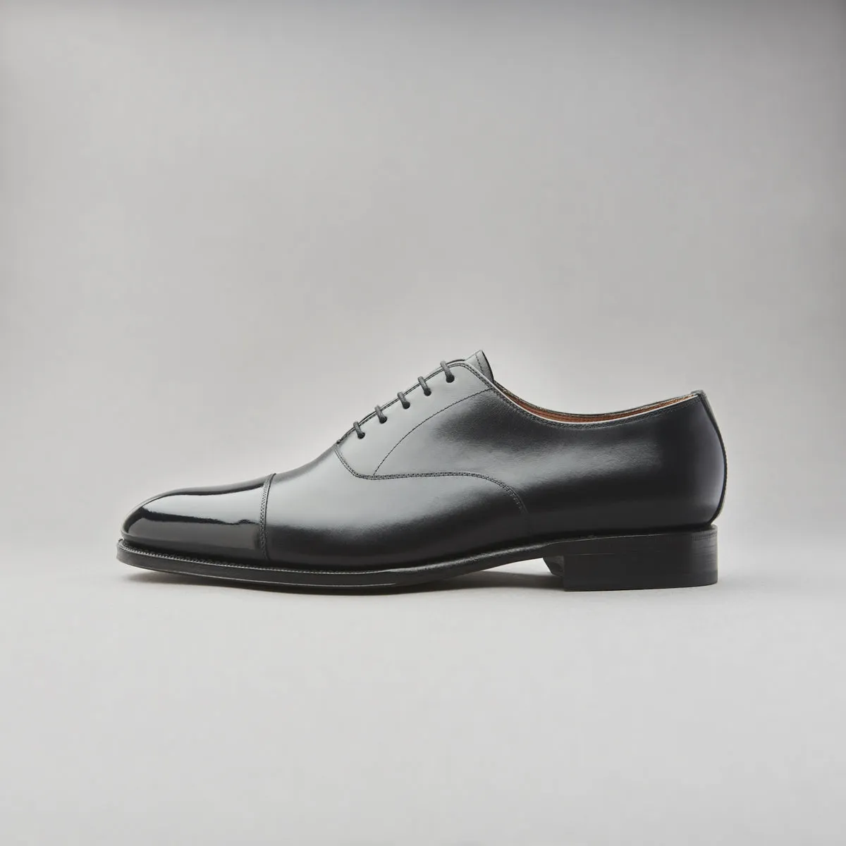 Cap Toe Oxford in Black Box Calf Leather