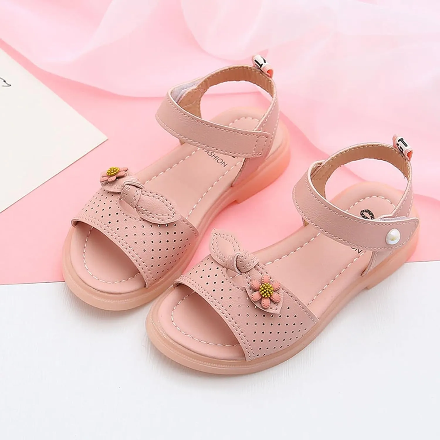 Girls Open Toe Soft Sole Flat Sandals 2025 Comfortable Outdoor Holiday Winter Slippers for Big Girls Kids Footwear