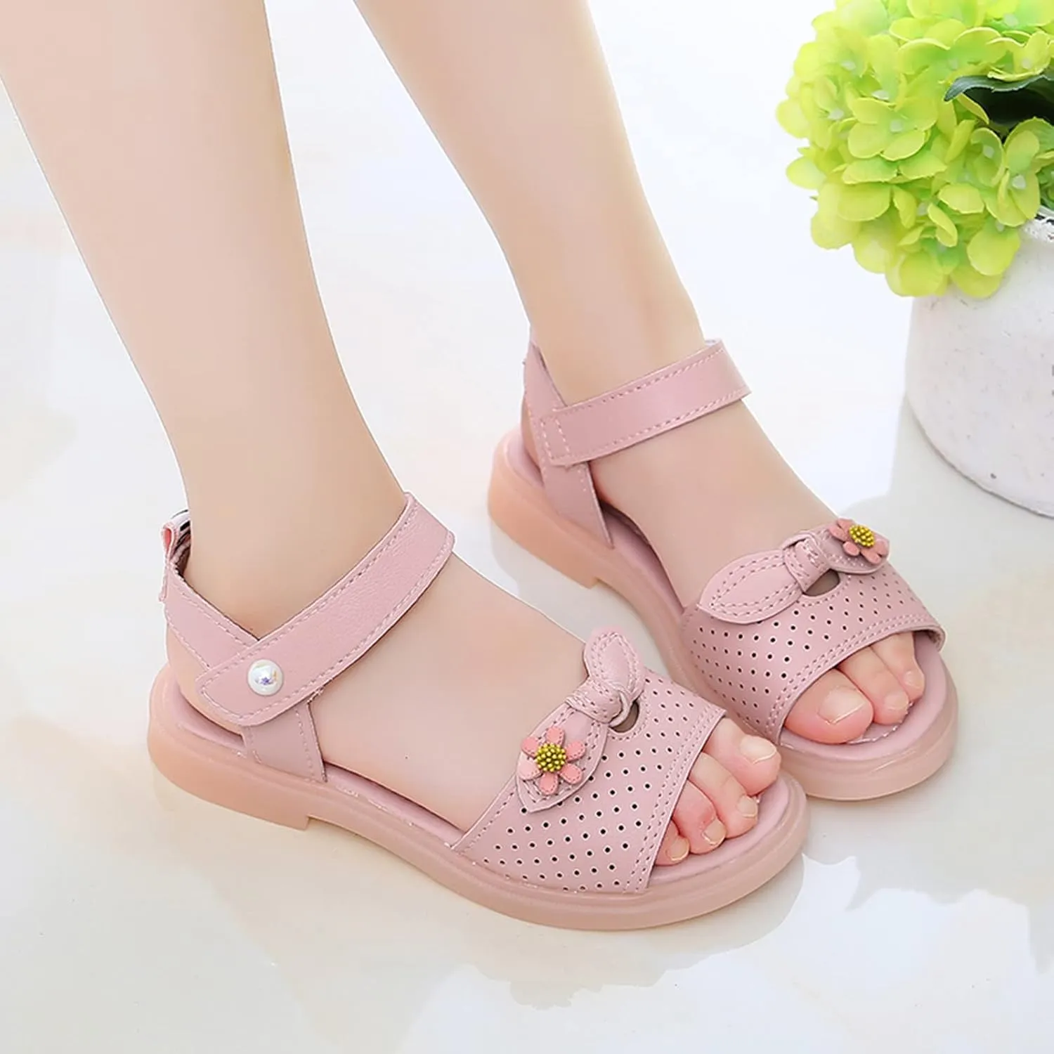 Girls Open Toe Soft Sole Flat Sandals 2025 Comfortable Outdoor Holiday Winter Slippers for Big Girls Kids Footwear