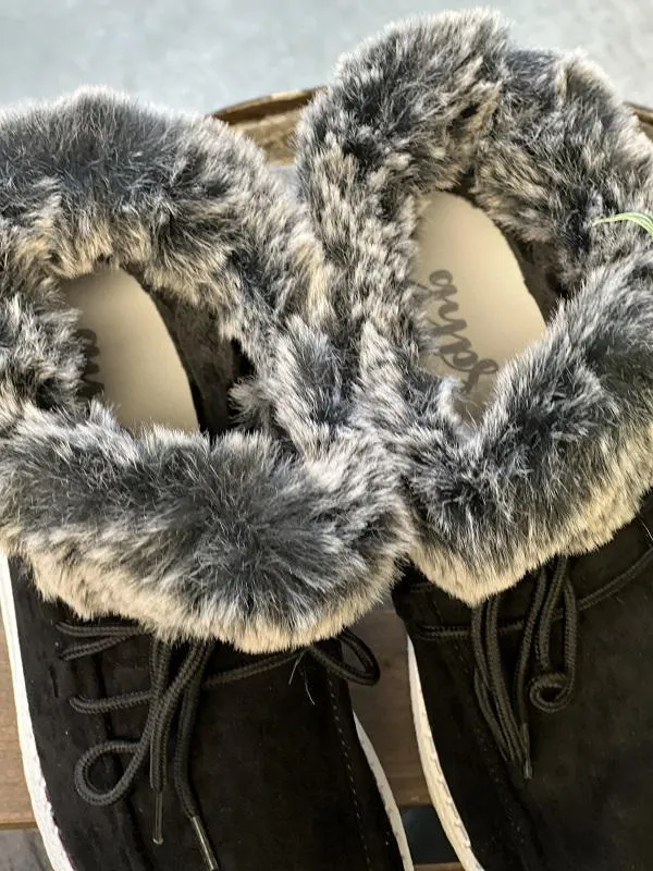 Gypsy Jazz Fancy Sneakers - Black