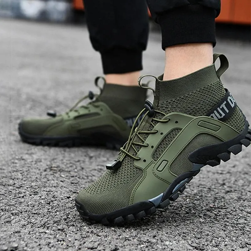 Halkfria Aqua Sneakers för män