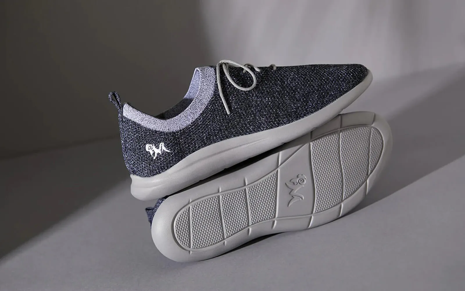 ReLive Knit Sneakers : Grey Melange